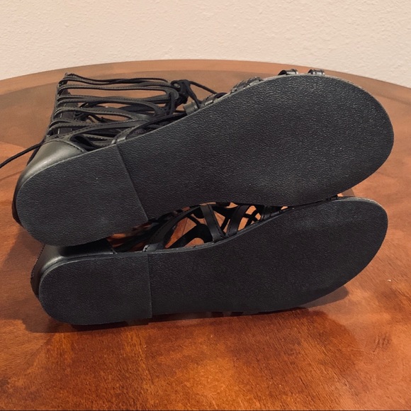 Journeys Madden girl kyro gladiator sandal NIB - Picture 7 of 8